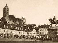 Trg bana Jelačića i stara Katedrala